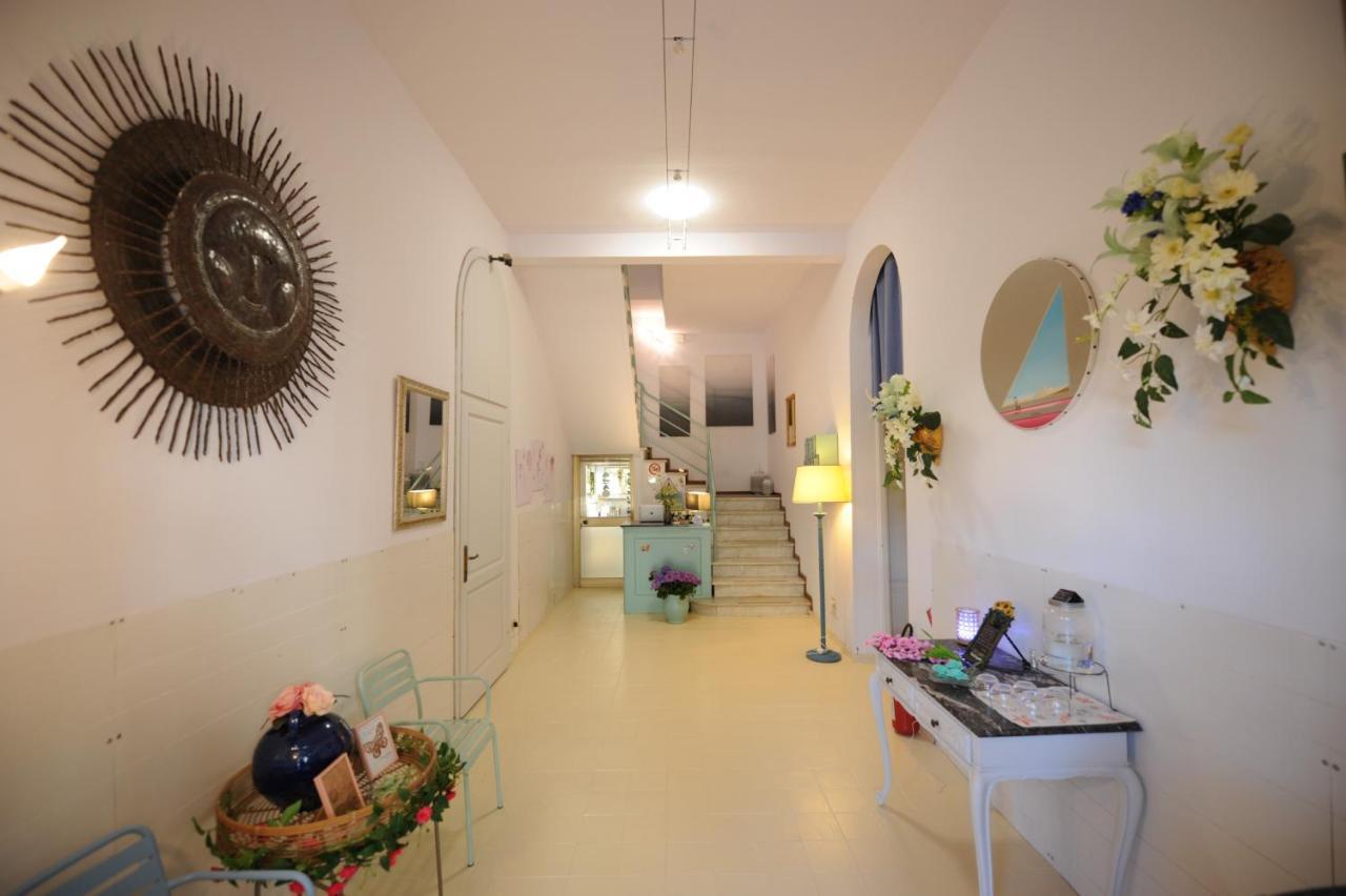 Hotel Le Giare มารินา ดิ เปียตราซันตา ภายนอก รูปภาพ