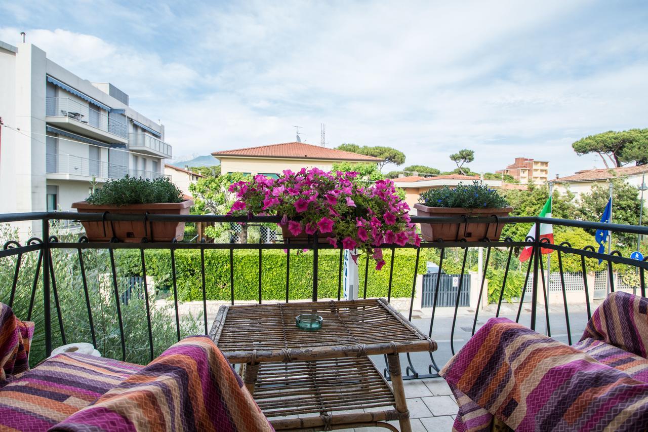 Hotel Le Giare มารินา ดิ เปียตราซันตา ภายนอก รูปภาพ